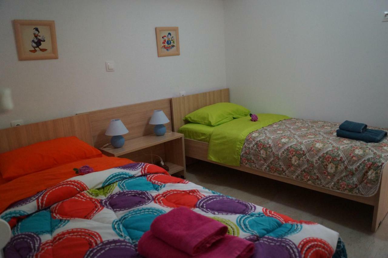 Τhe Sunny Apartments อีกูเมนิทซา ภายนอก รูปภาพ